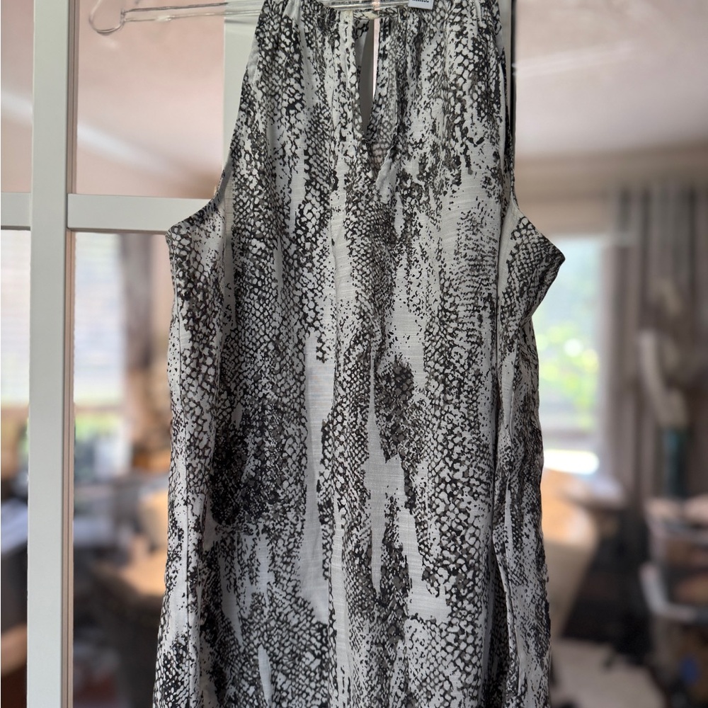Nine West Monochrome Snakeskin Sleeveless Top - XS